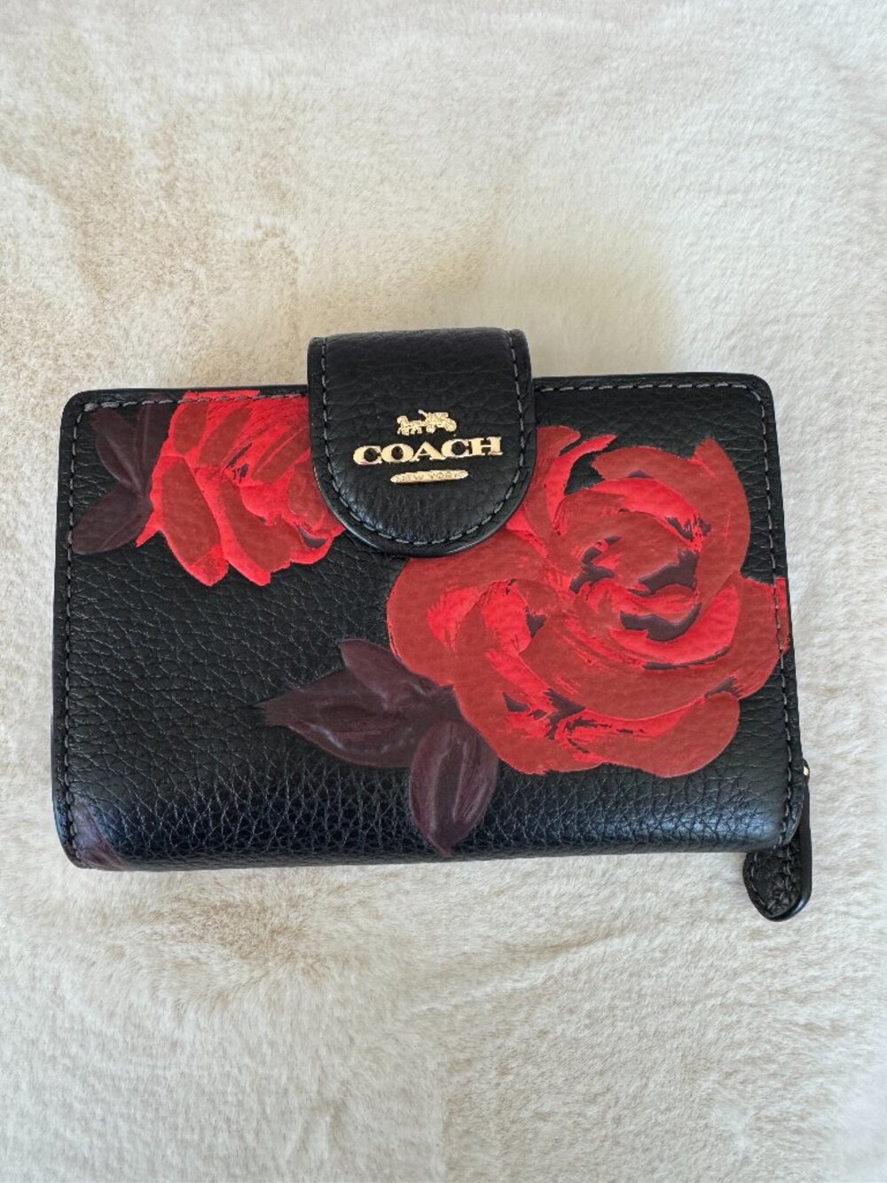 Coach Black Medium Corner Zip Floral Wallet CCL63 Excellent Condition
